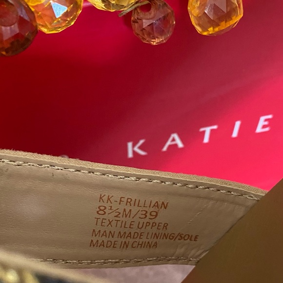 KELLY & KATIE sandals - Picture 3 of 5